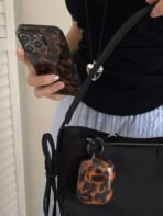 Retro Amber Leopard Silicone iPhone Case - Animal Print Protective Cover - Image 2